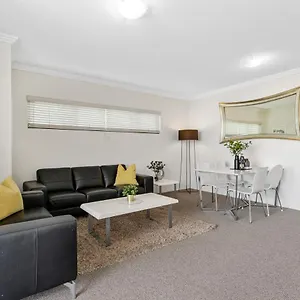 republic-apartments.queenslandhotels.net/